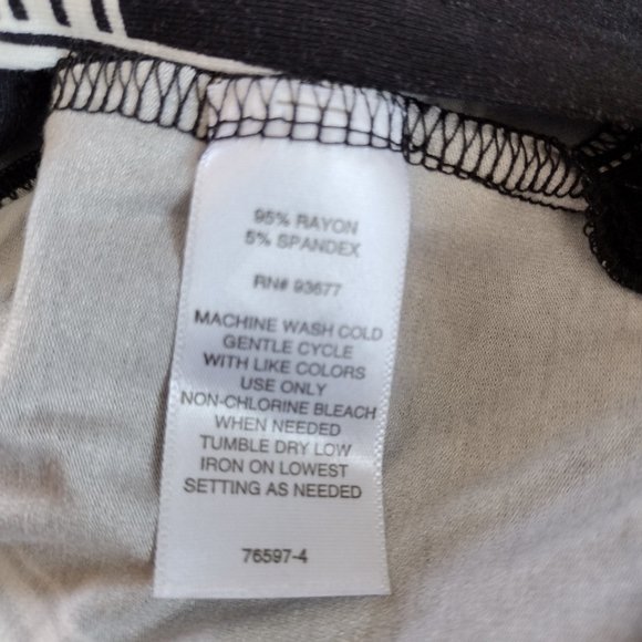 Liz Claiborne Women's Tunic Style Top Black & White NWT Sz 5x - Picture 7 of 7